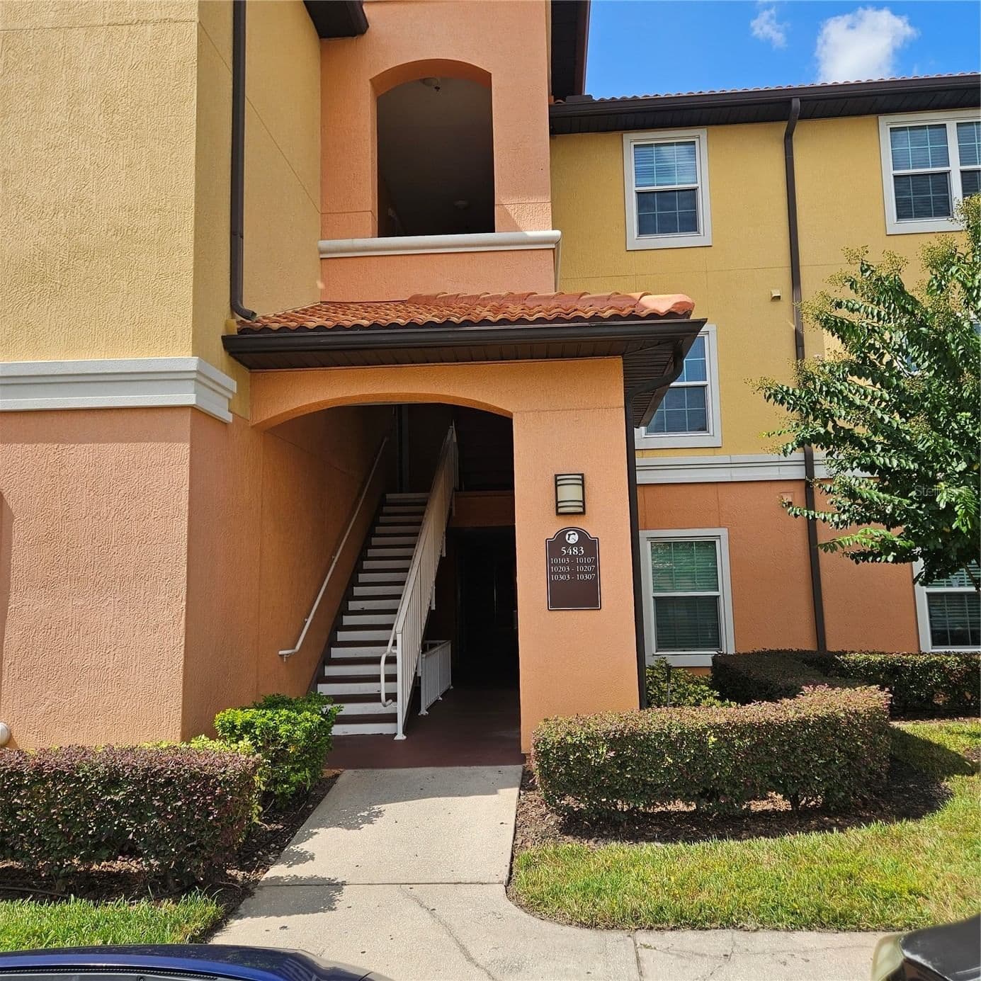 5483 VINELAND 3