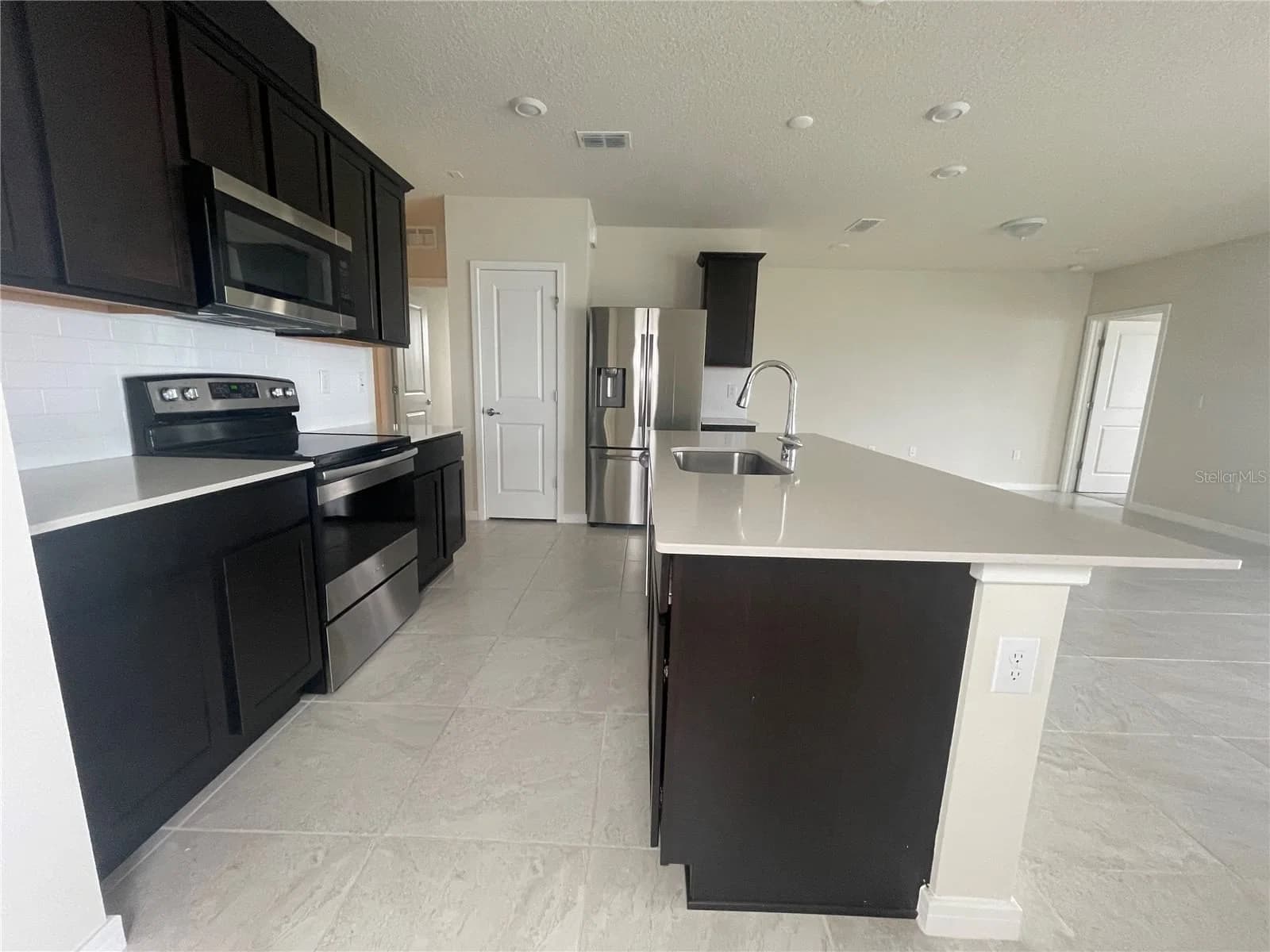 1260 REGAL KING 3
