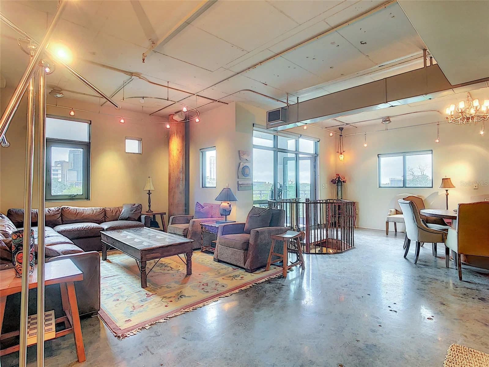 10 SUMMERLIN 5