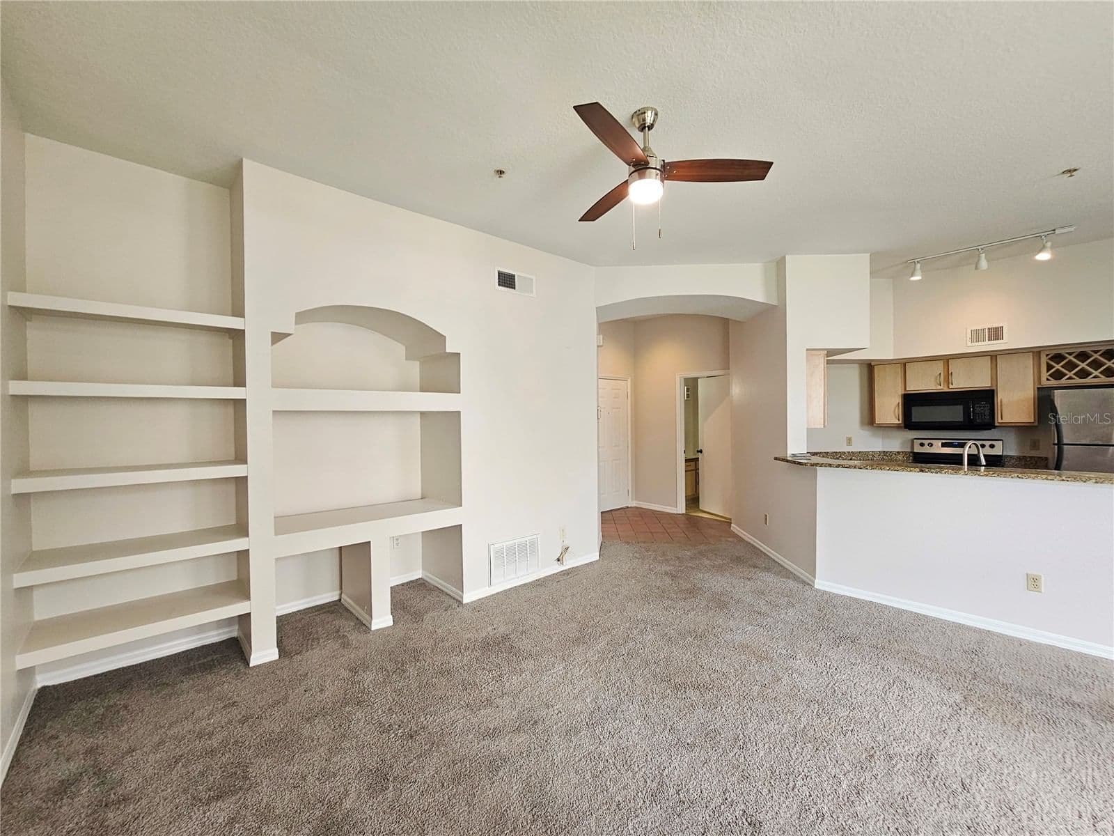 7230 WESTPOINTE 5