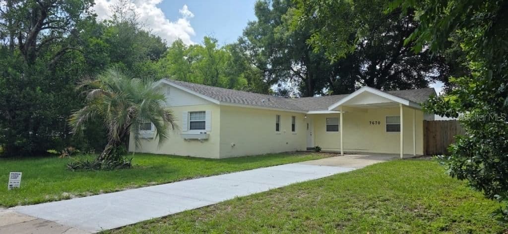 7670 STRATFORD Boulevard, Orlando, FL 32807 2