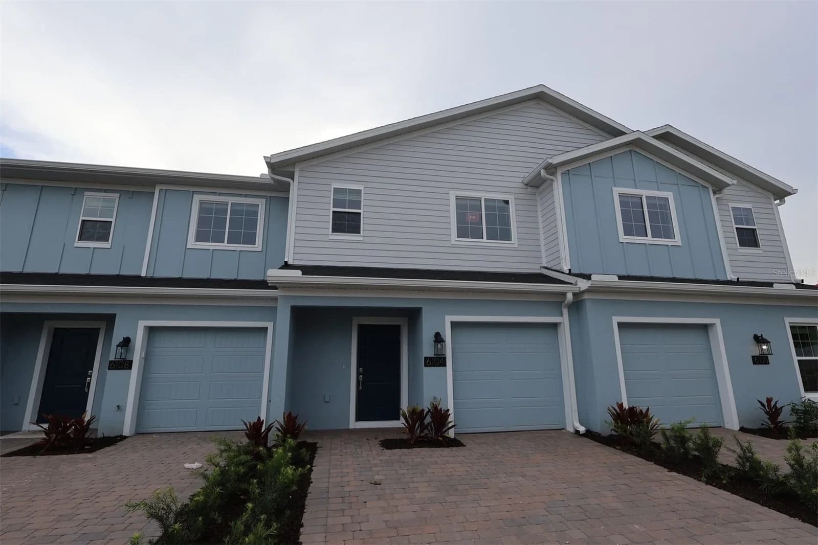 6104 FELLOW WAGON, Orlando, FL 32822