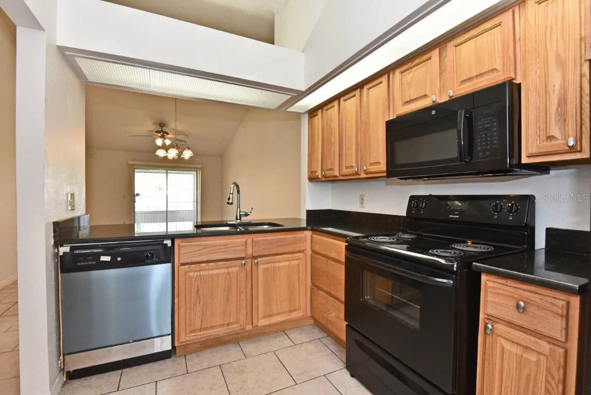 2809 WAXY WILLOW 3