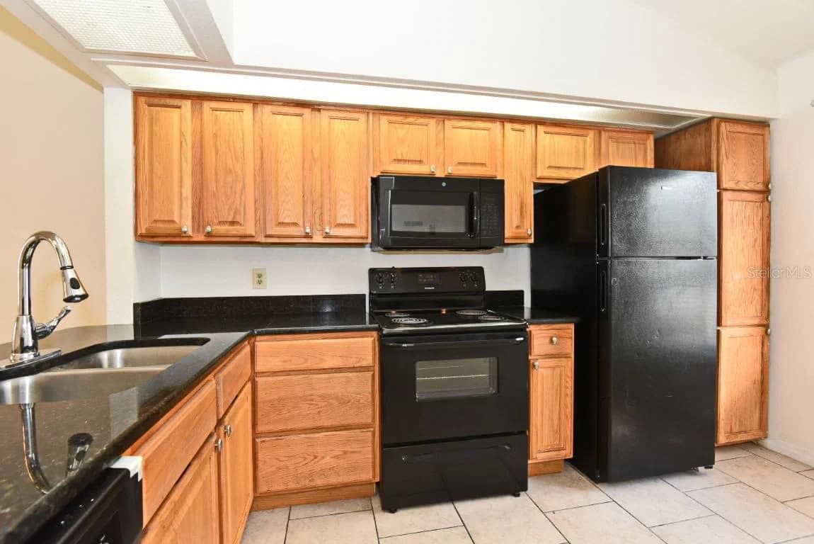 2809 WAXY WILLOW 4