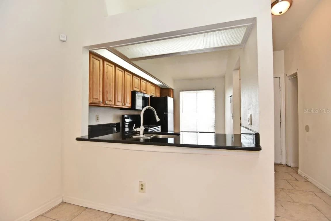 2809 WAXY WILLOW 5