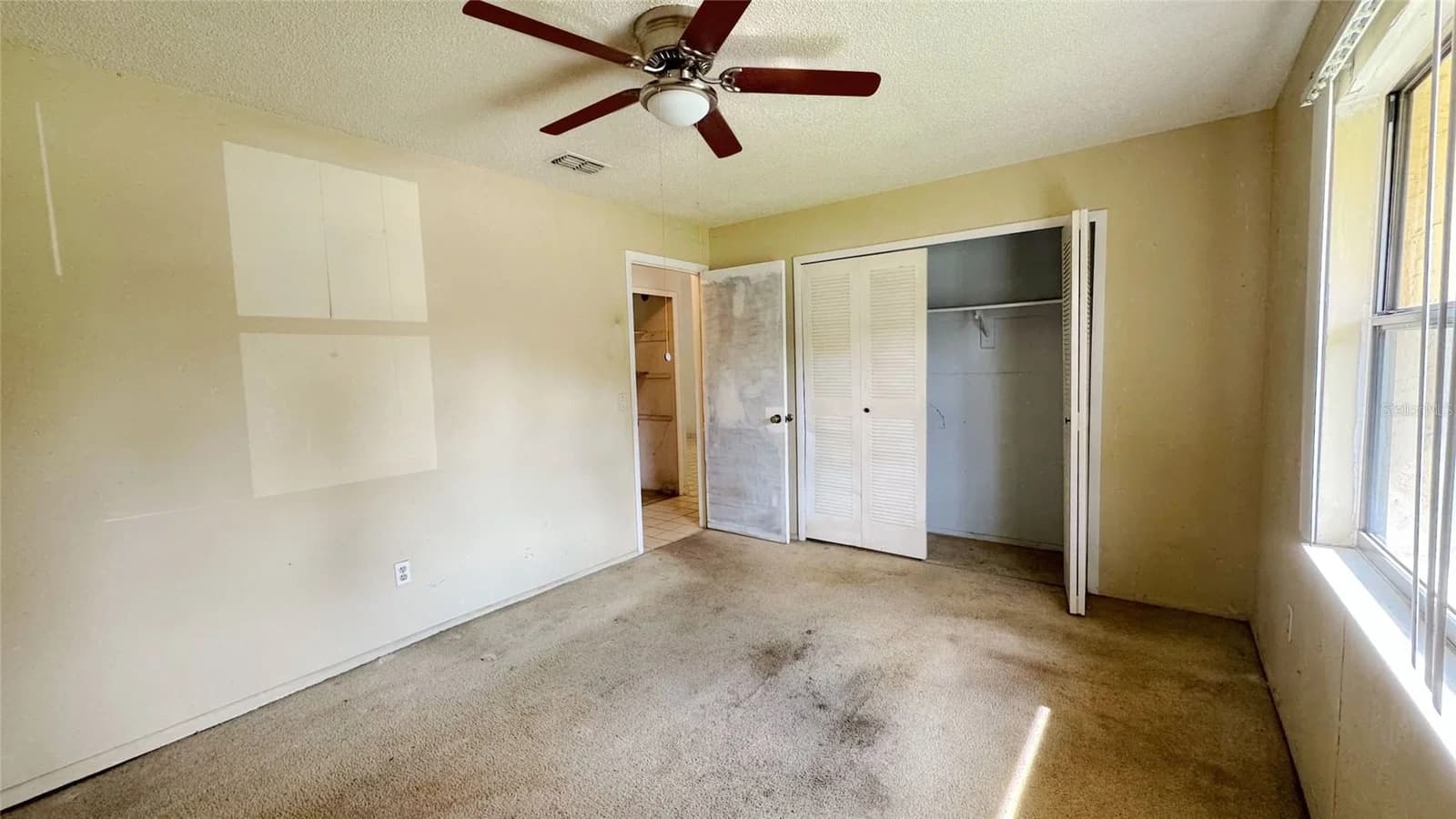 762 KINGS COVE 4