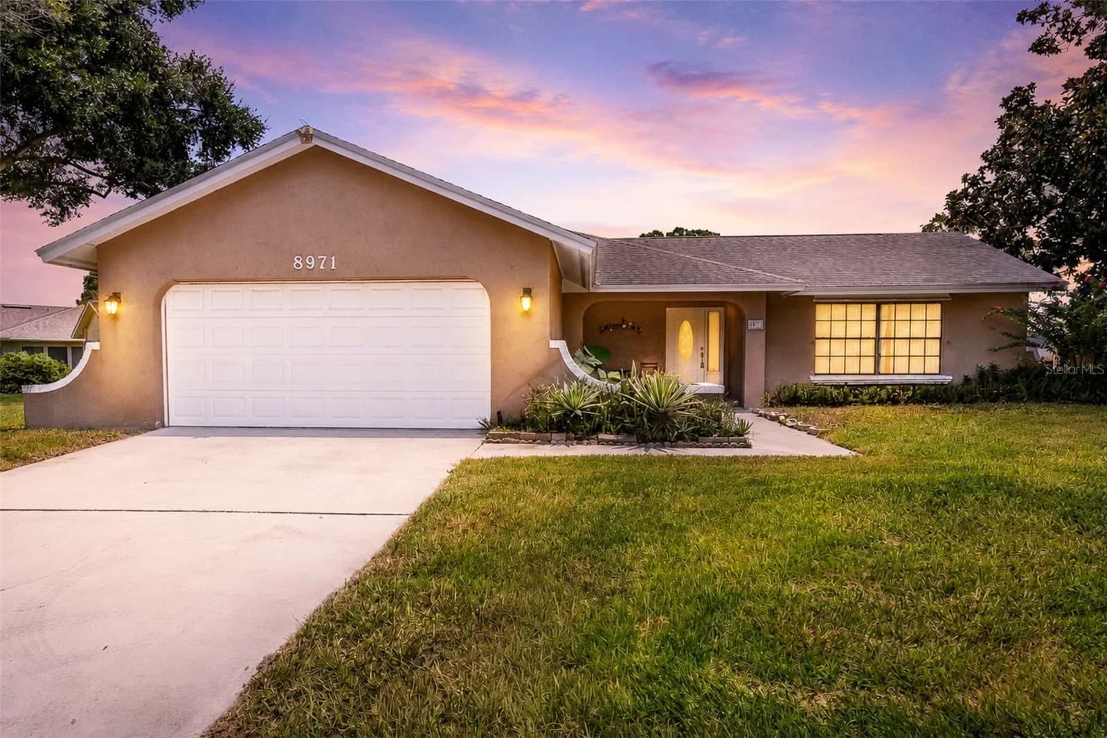 8971 ANGELICA, Orlando, FL 32836