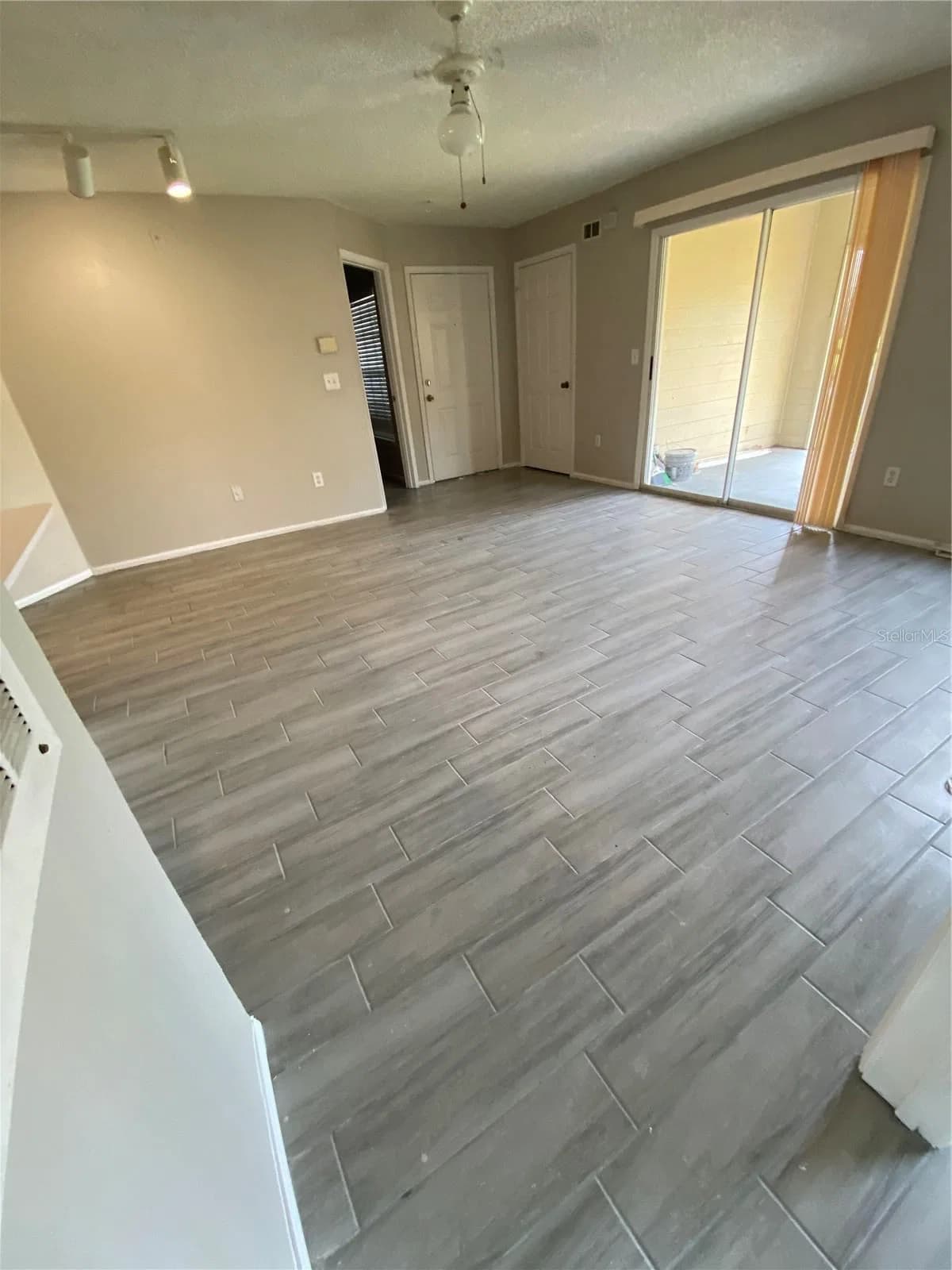 5112 PARK CENTRAL 5
