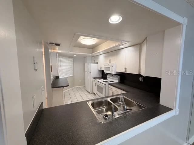 4109 FAIRVIEW VISTA 5