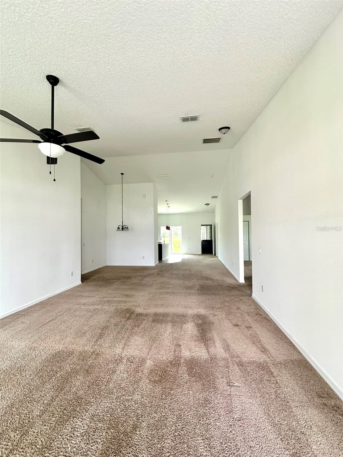 102 AURELIA 2