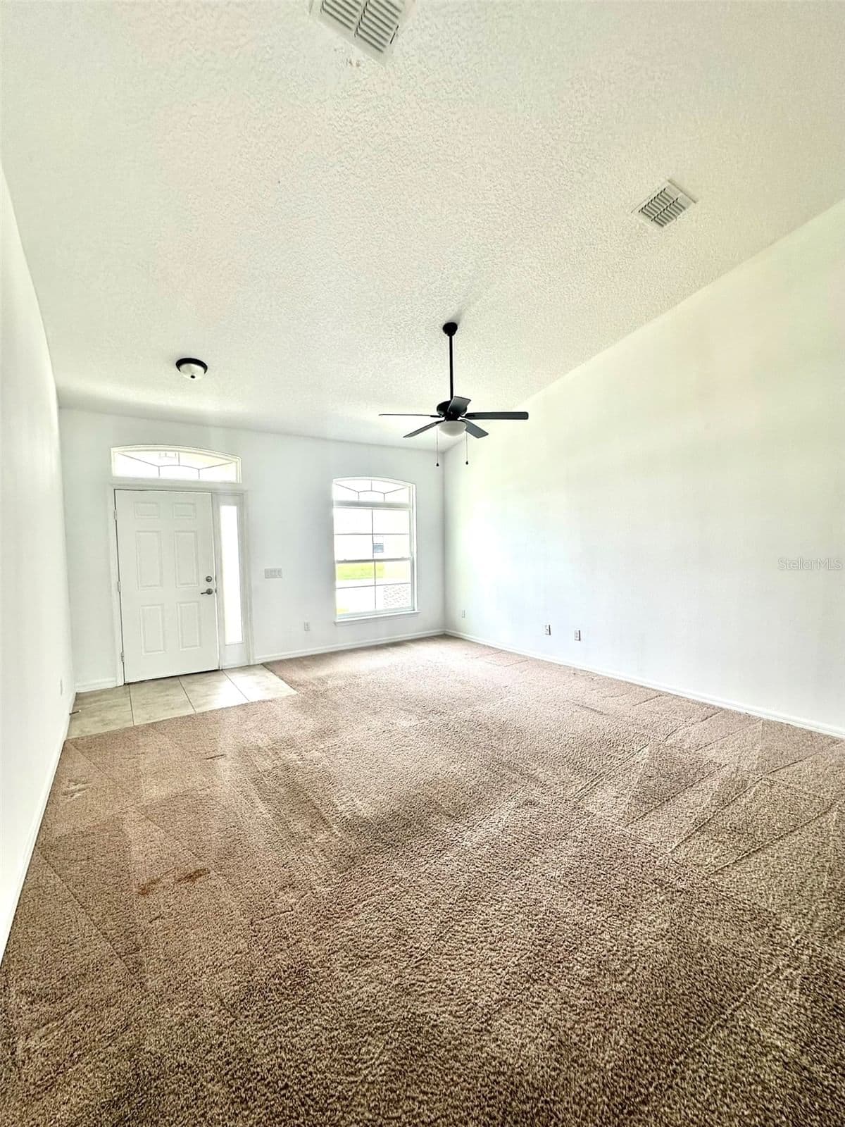 102 AURELIA 4