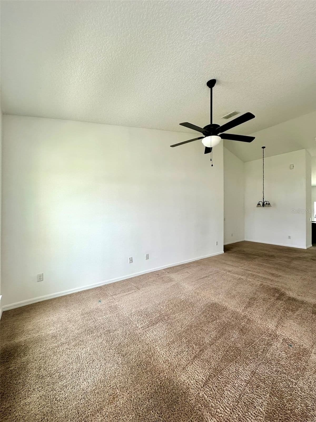 102 AURELIA 5