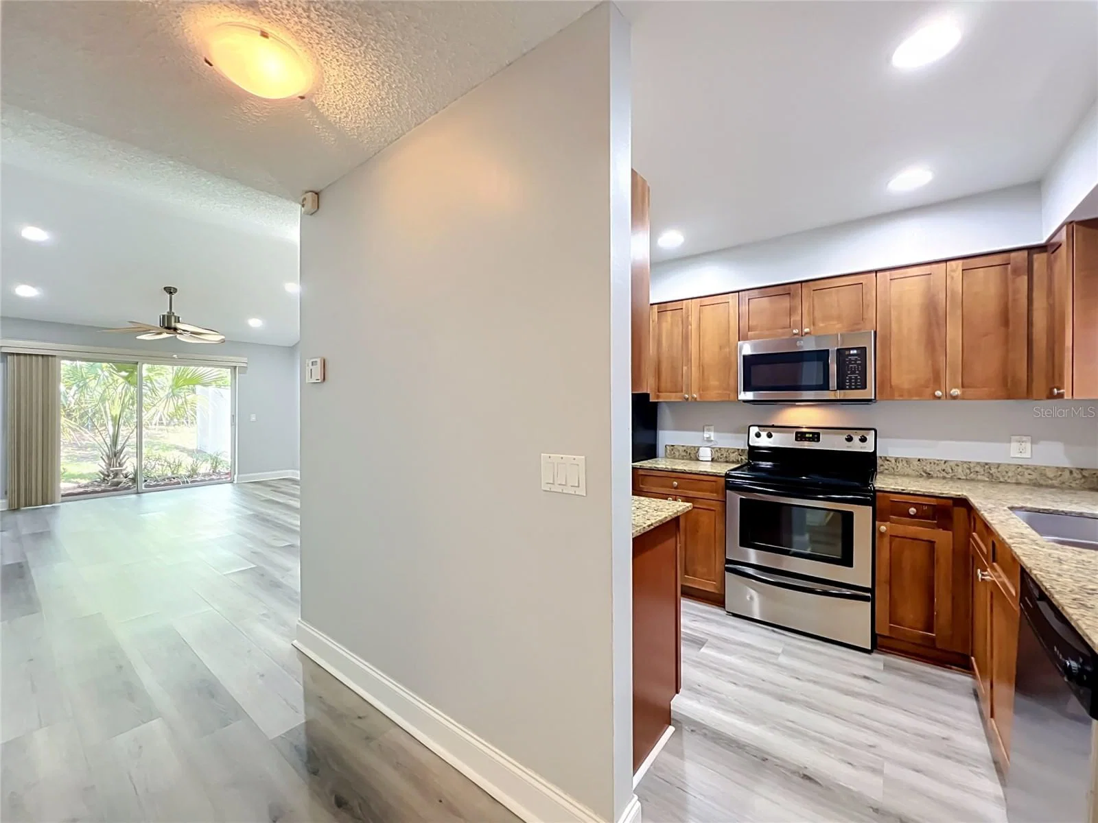 5440 MICHIGAN 2
