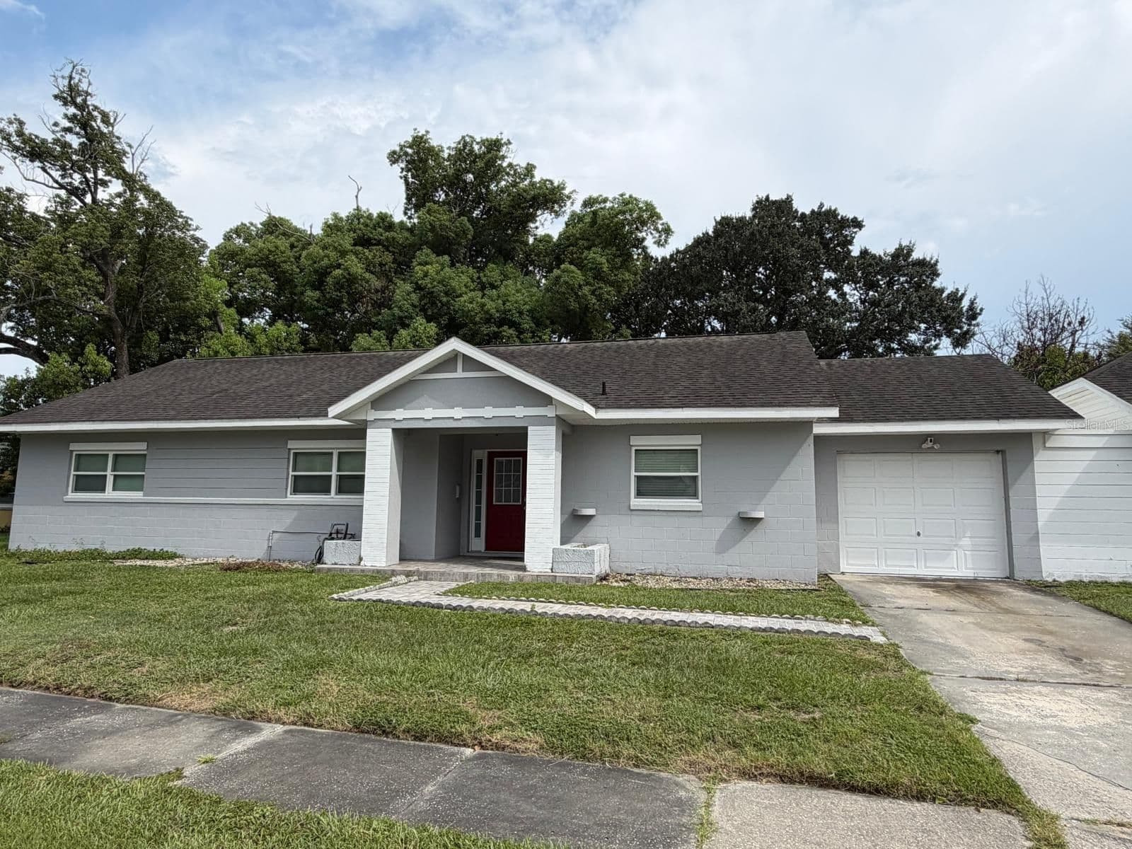 8283 LE MESA, Orlando, FL 32827