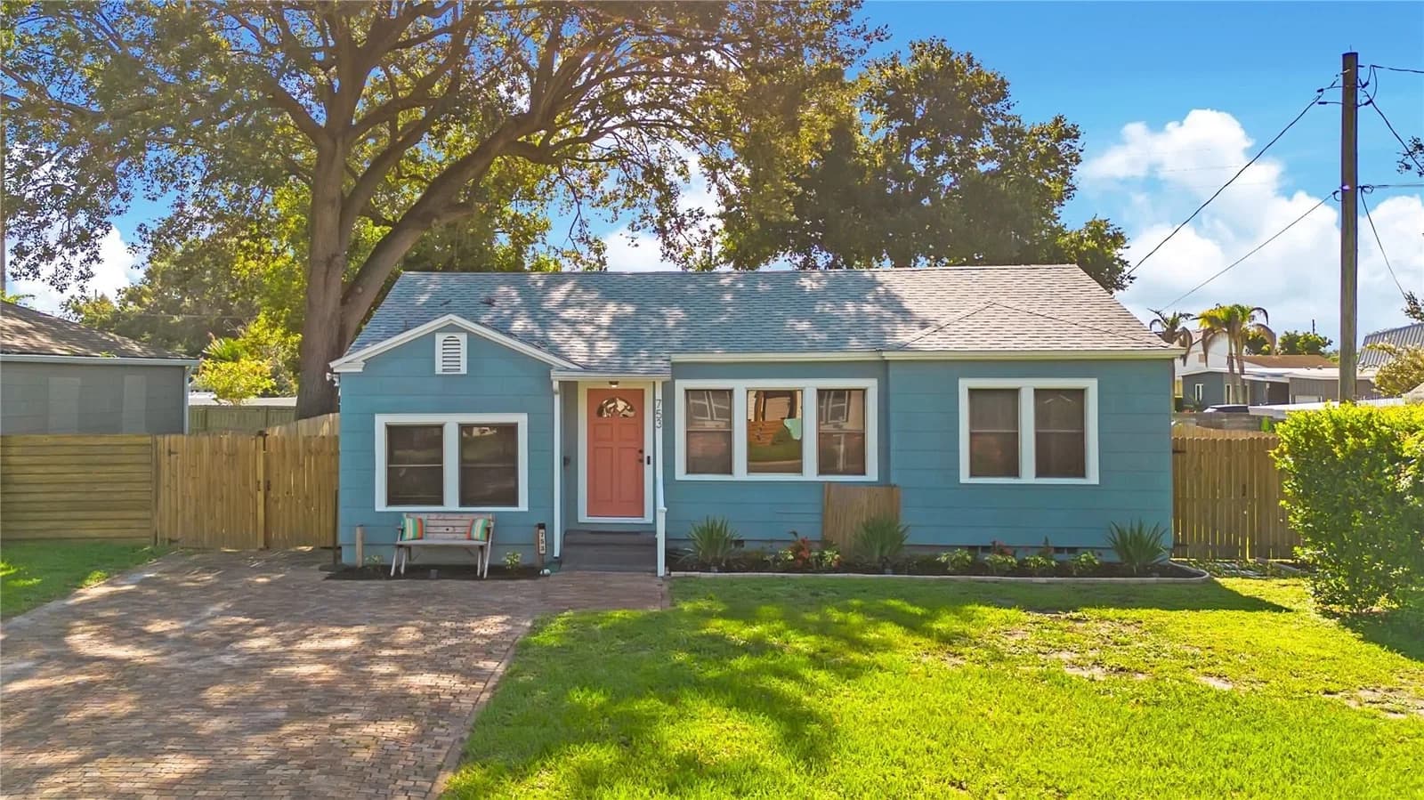 753 FLORAL, Orlando, FL 32803