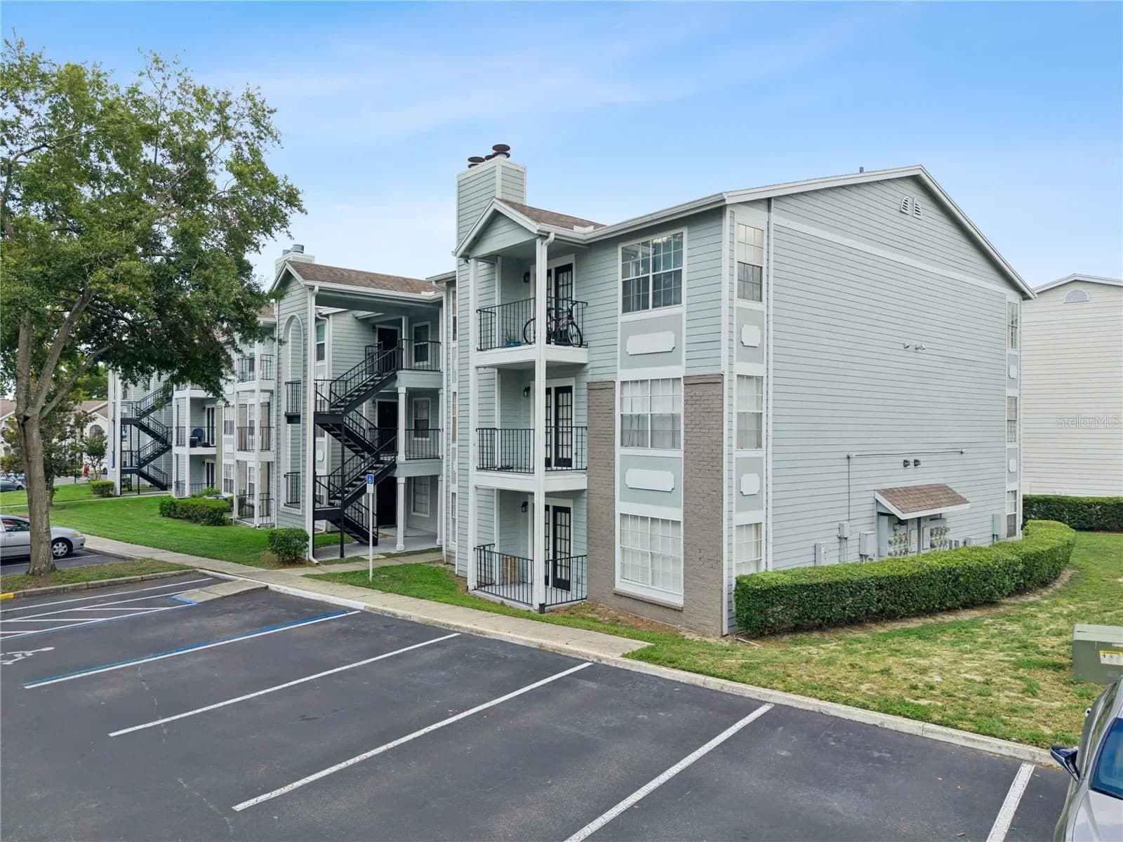 2550 ALAFAYA 3