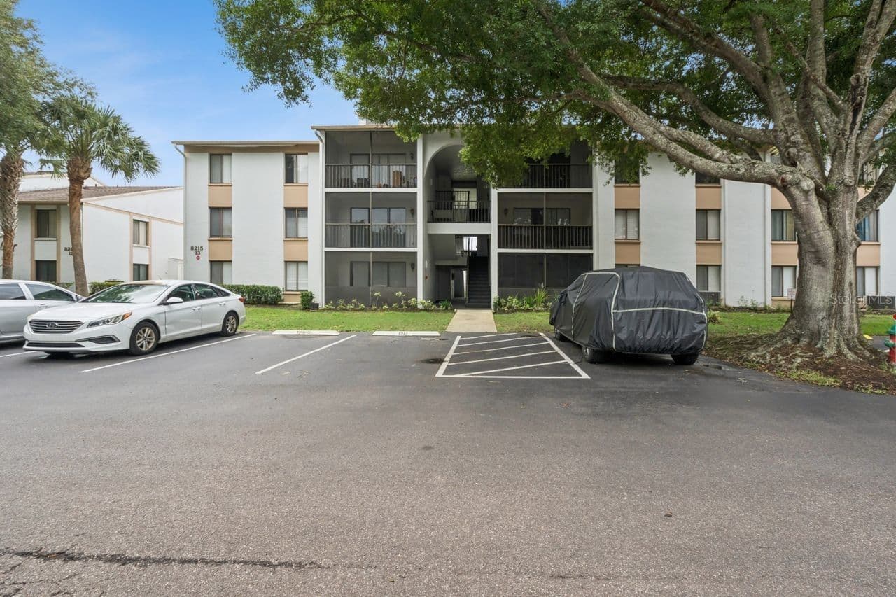 8215 SUN SPRING, Orlando, FL 32825