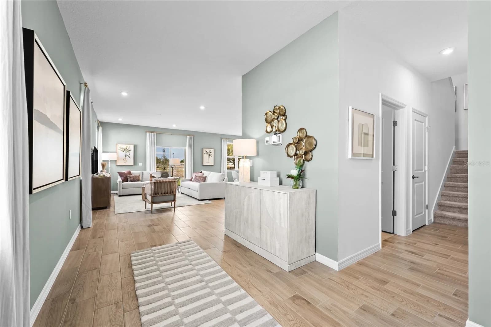 4421 RIVER BEACON 4