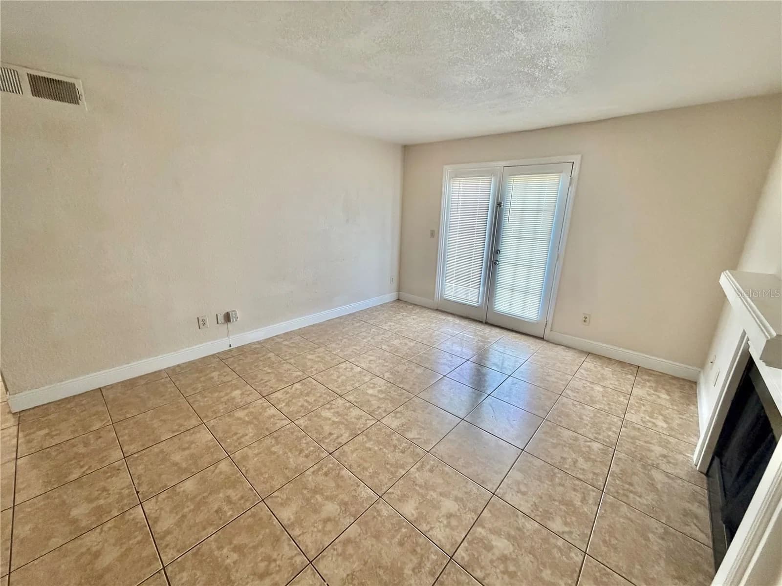 2550 ALAFAYA Trail #2103, Orlando, FL 32826 3