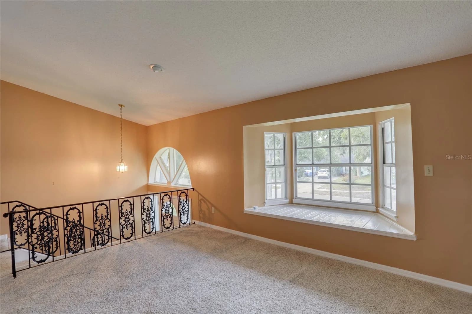 5212 ABELIA 5