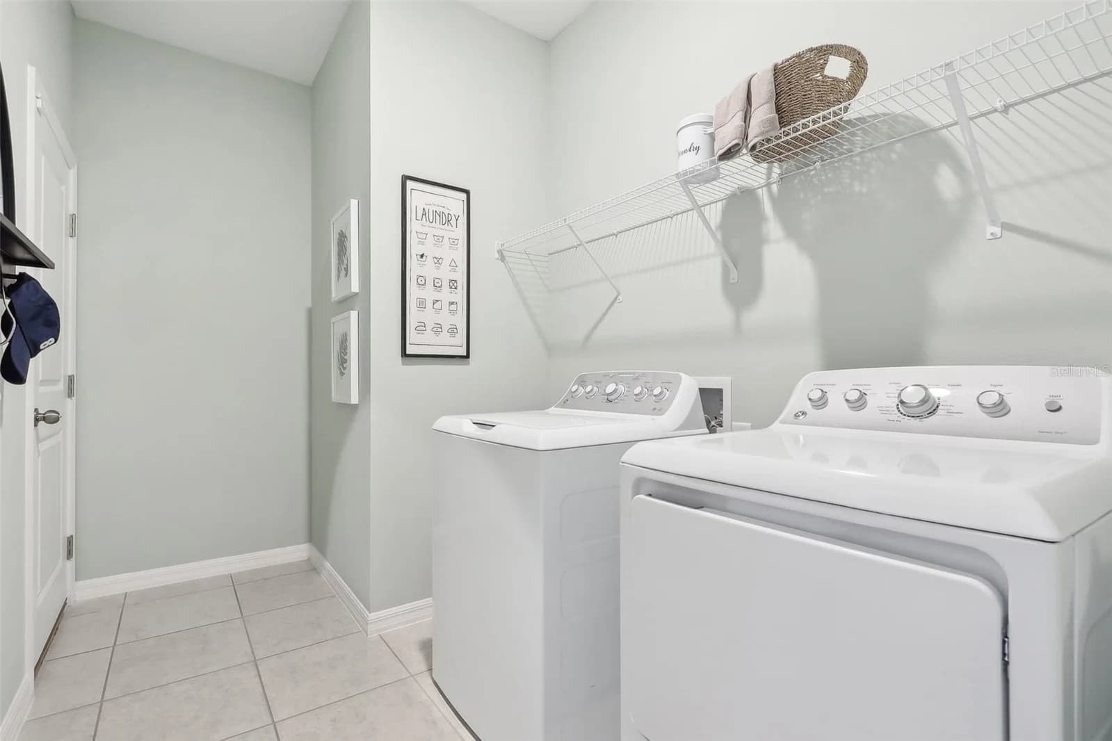 3692 ROLLING RIDGE 4