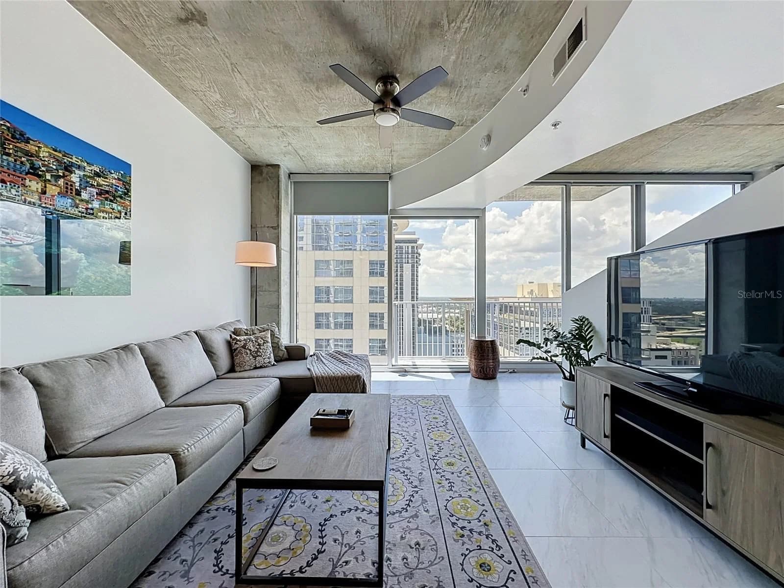155 COURT 4