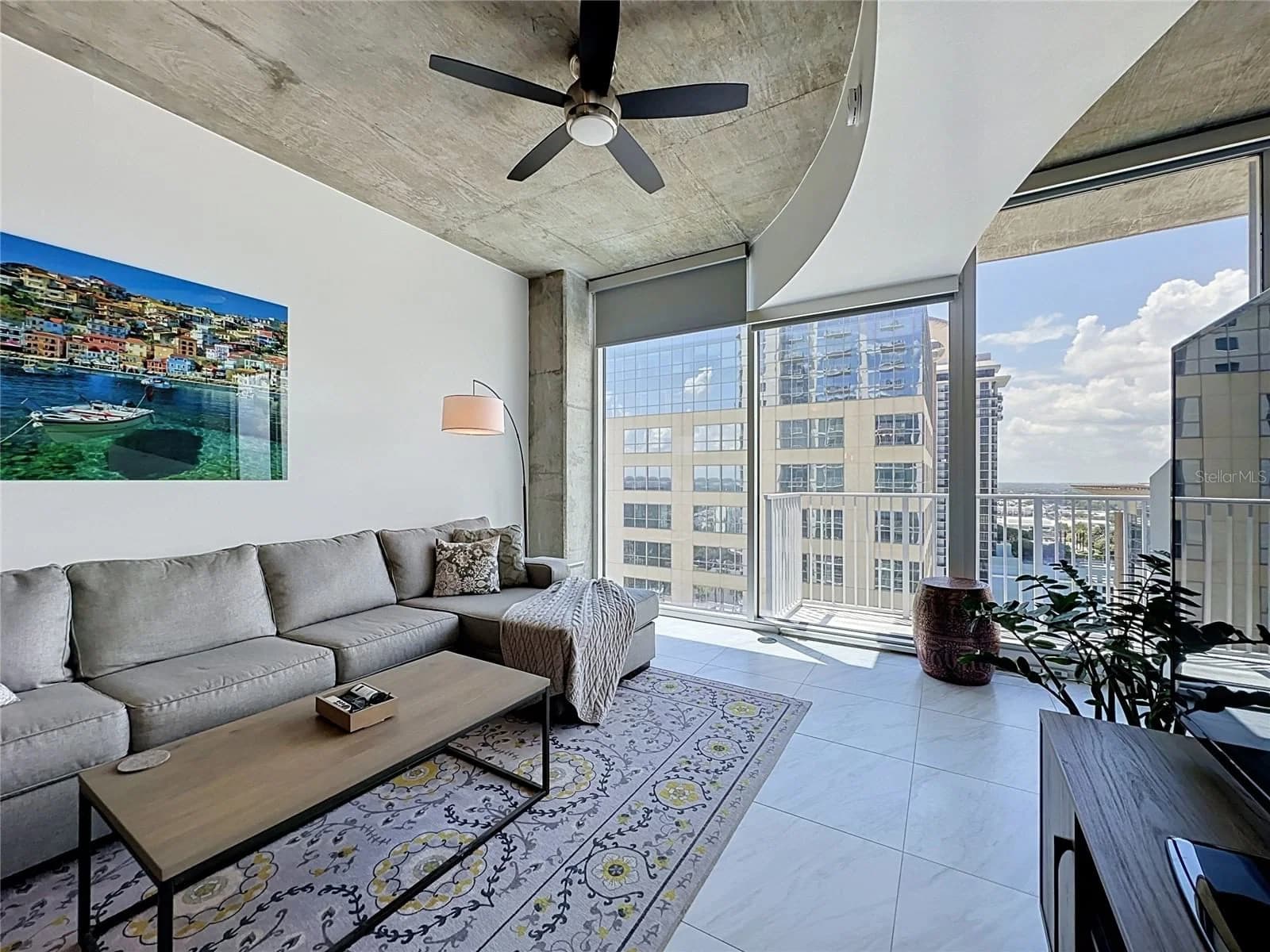 155 COURT 5