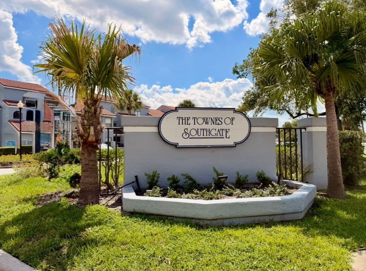 4607 GATE, Orlando, FL 32811