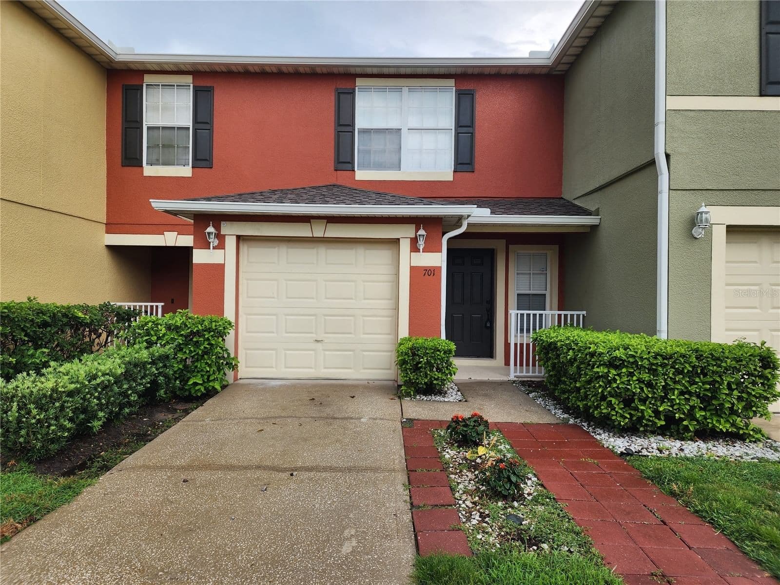 701 CRESTING OAK, Orlando, FL 32824