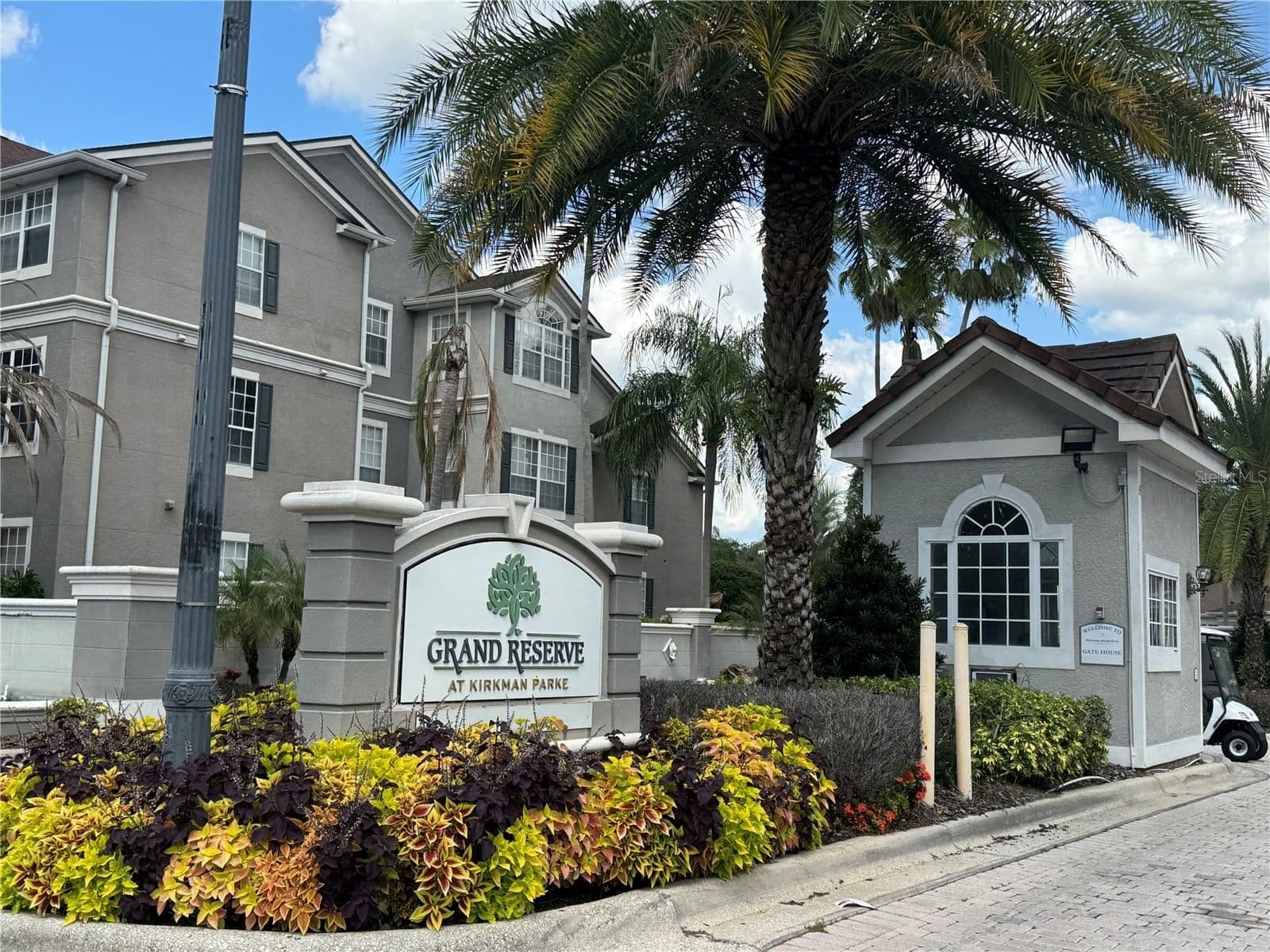 3325 KIRKMAN, Orlando, FL 32811