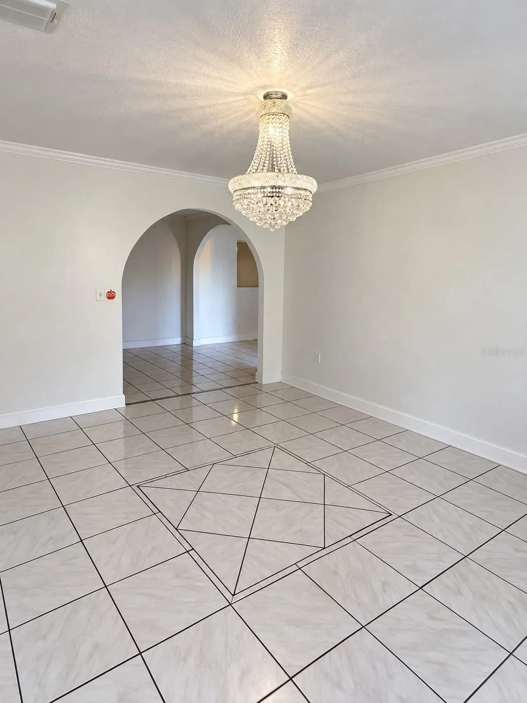 671 MAROT Street, Orlando, FL 32809 2