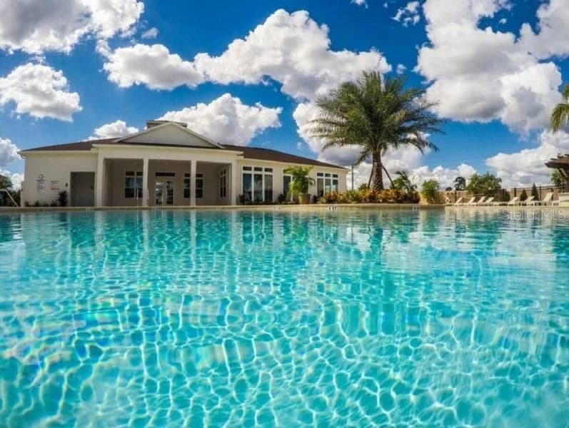 8953 SHINE, Kissimmee, FL 34747