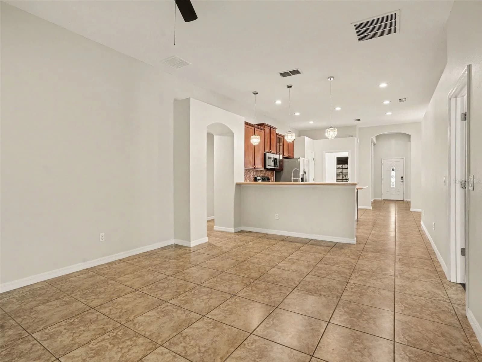 2721 EAGLE CLIFF 3