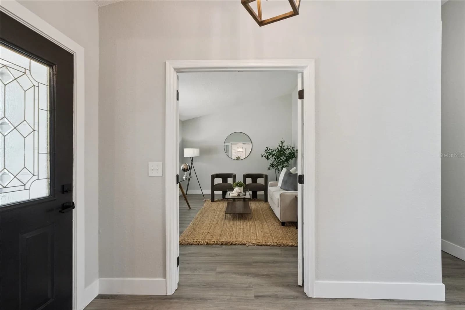 5905 CEDAR PINE 4