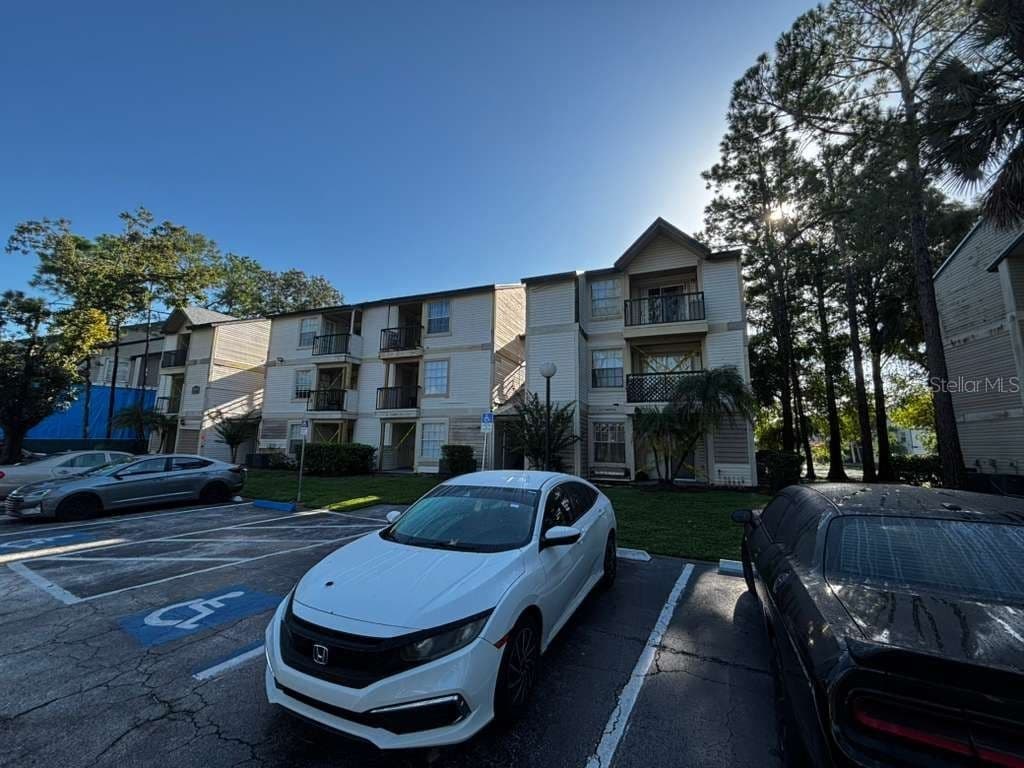 1972 LAKE ATRIUMS, Orlando, FL 32839