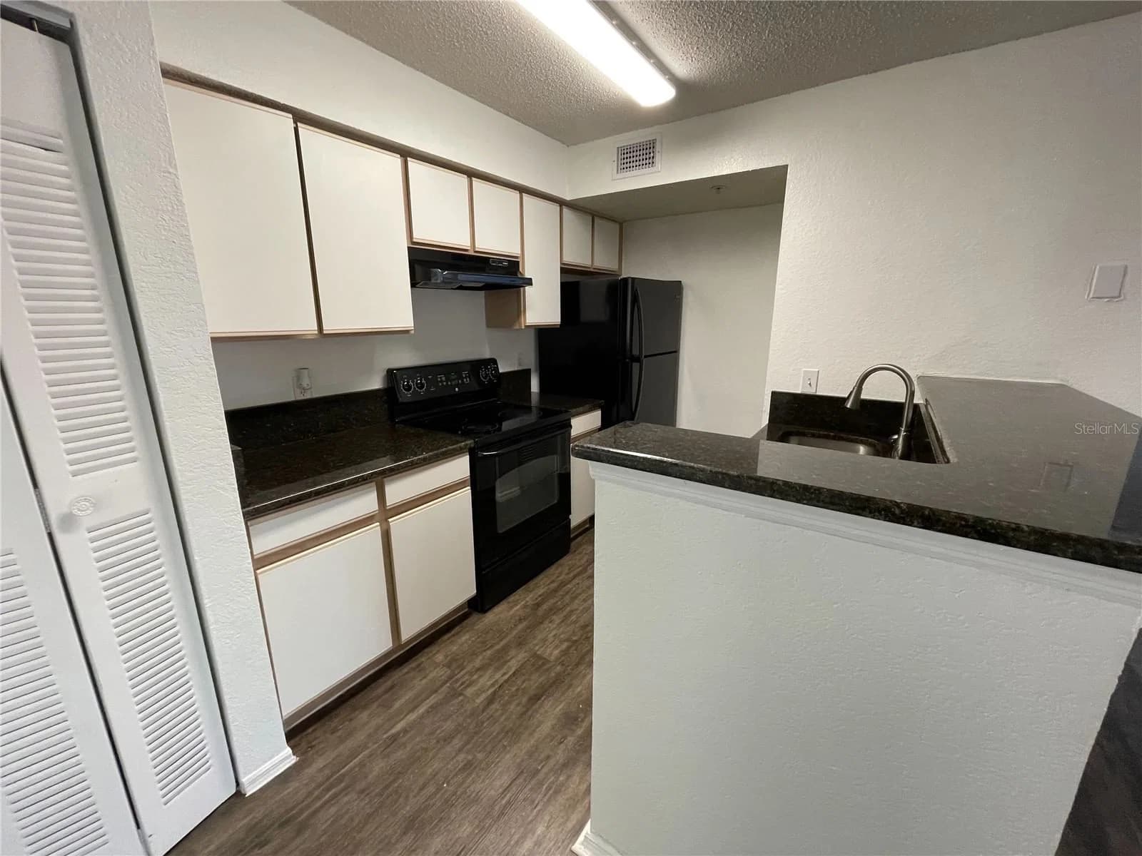 2202 KEY WEST 5