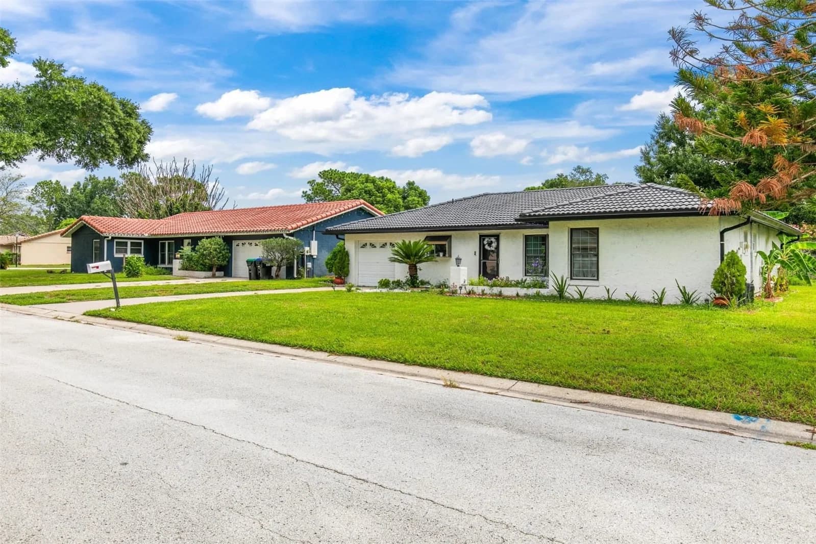 10611 DEERGRASS 4