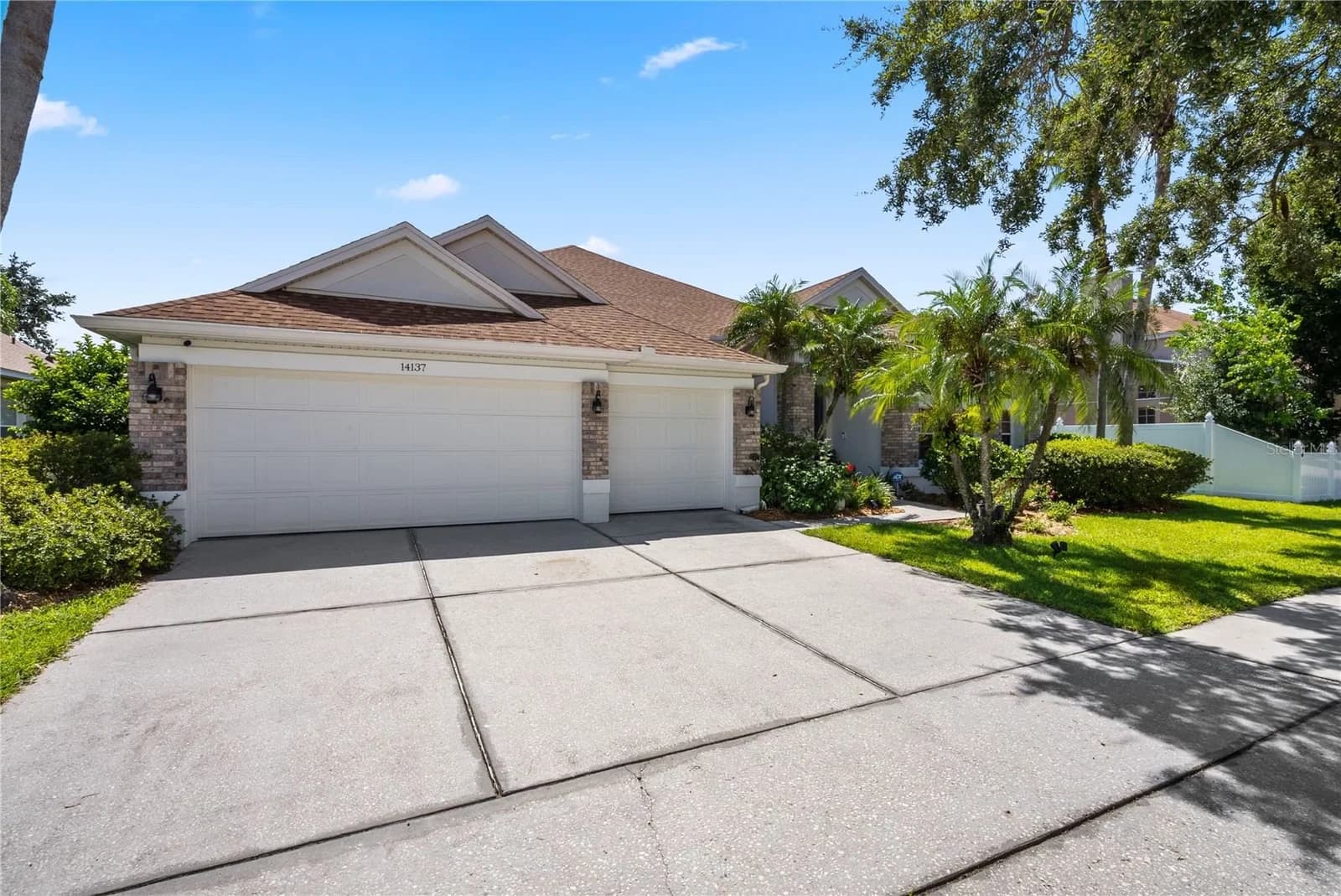 14137 MAGNOLIA GLEN 2