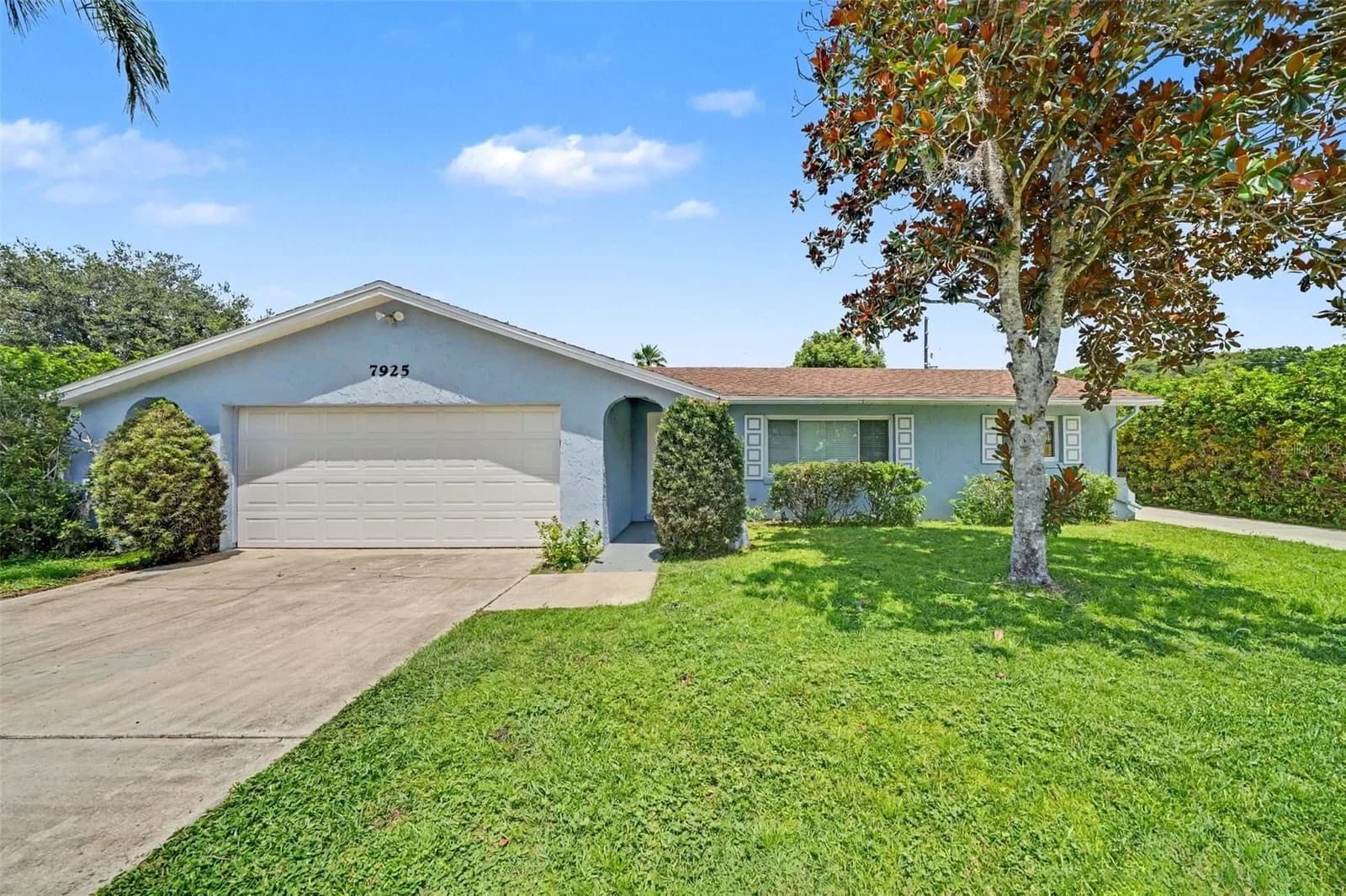 7925 SEGOVIA, Orlando, FL 32822