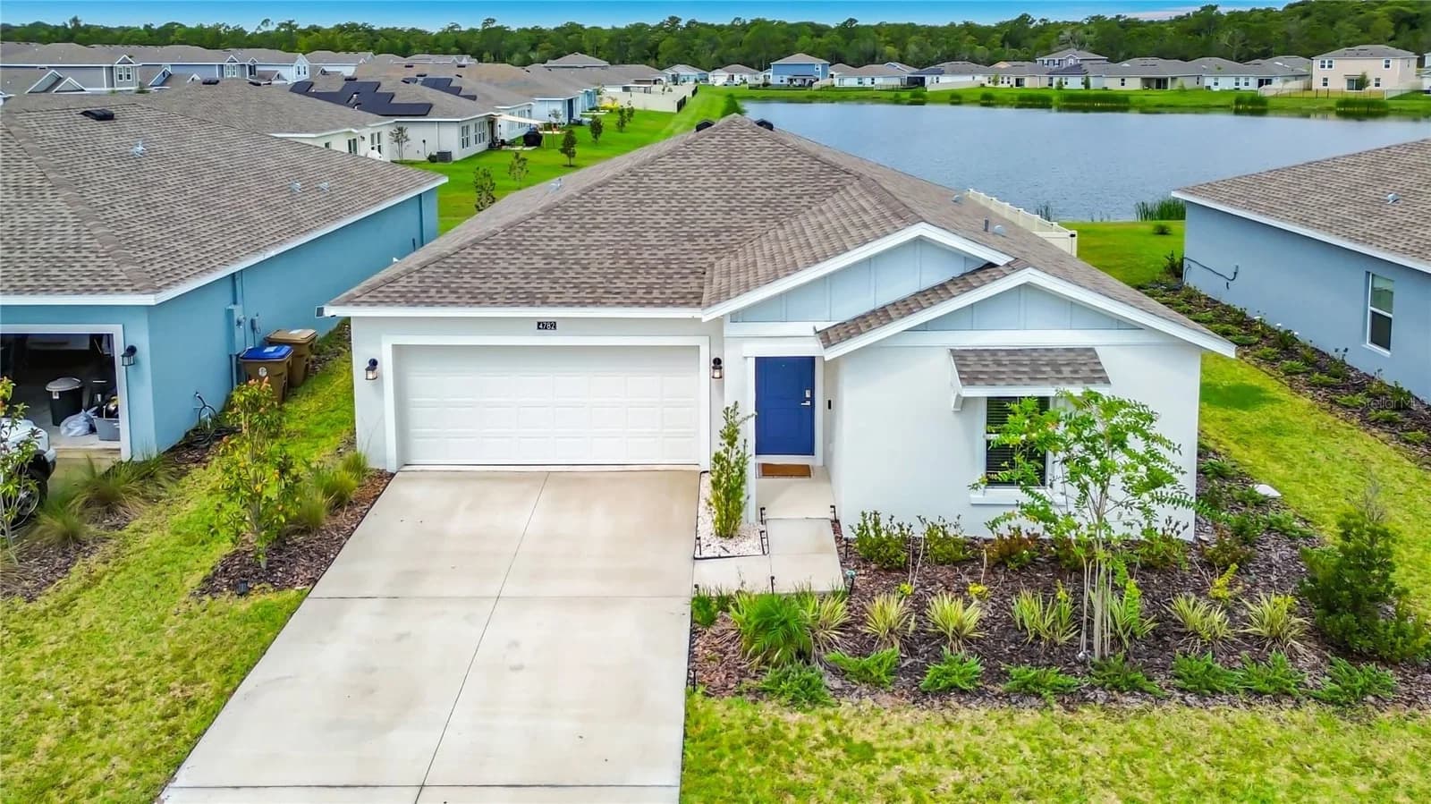 4782 CLOISTER 4