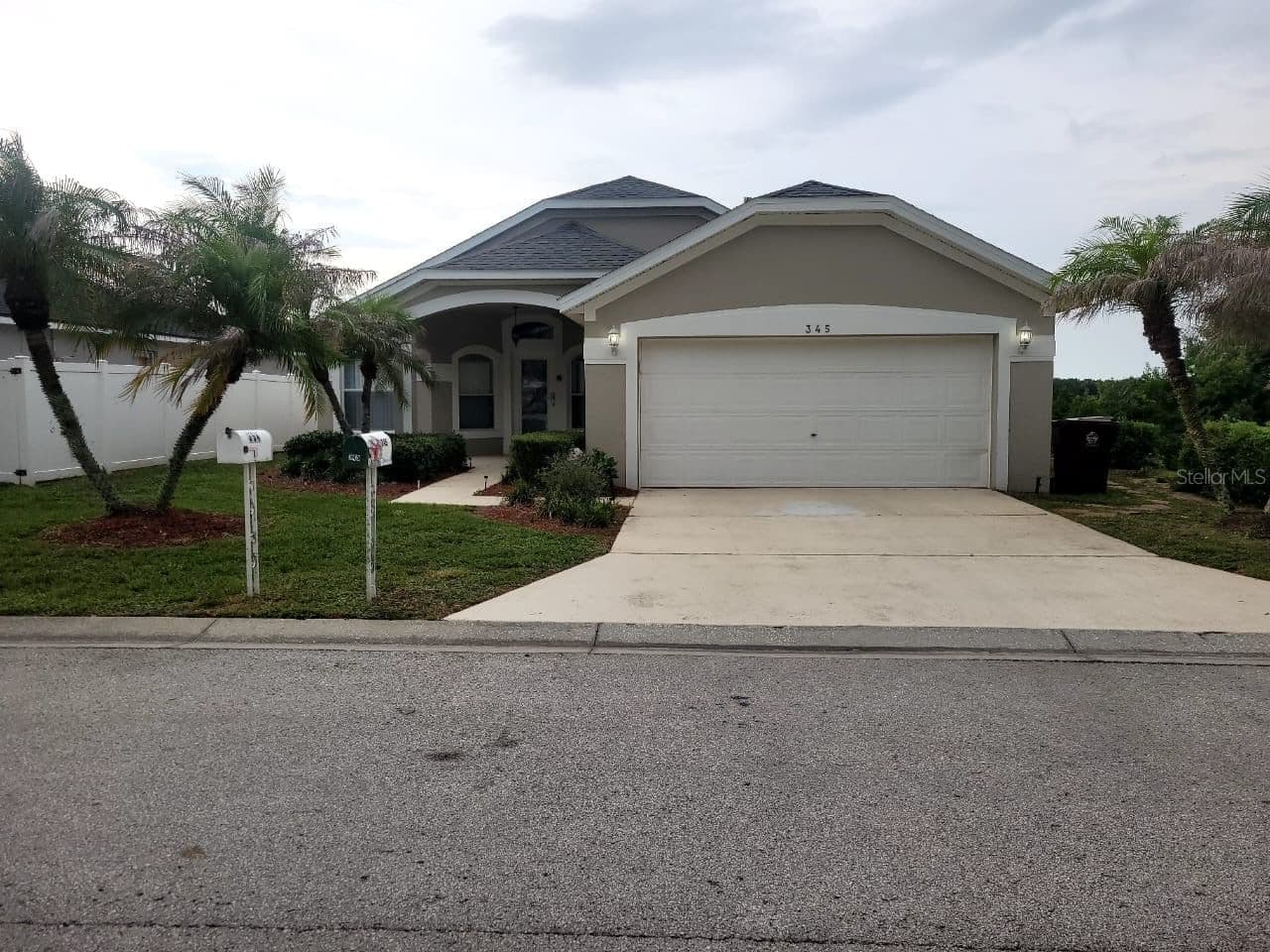 345 CHINA BERRY, Davenport, FL 33837