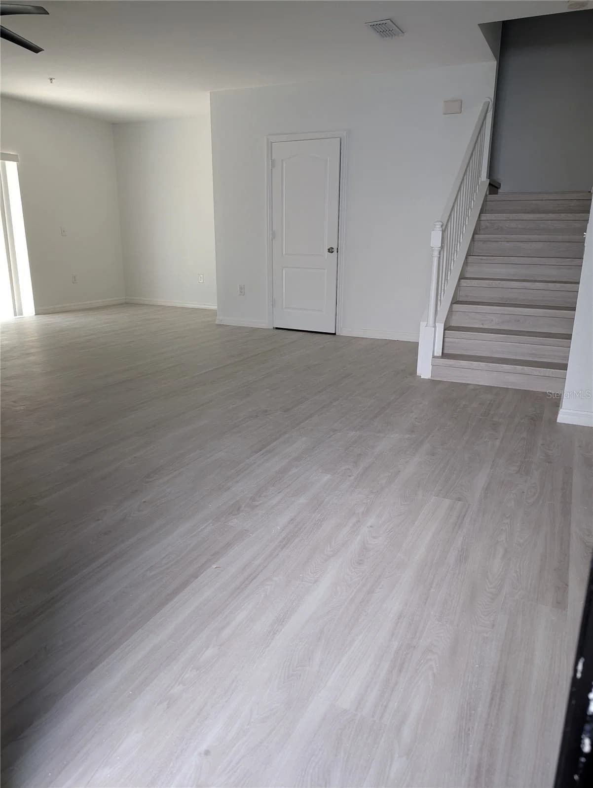 2203 CHATHAM 4