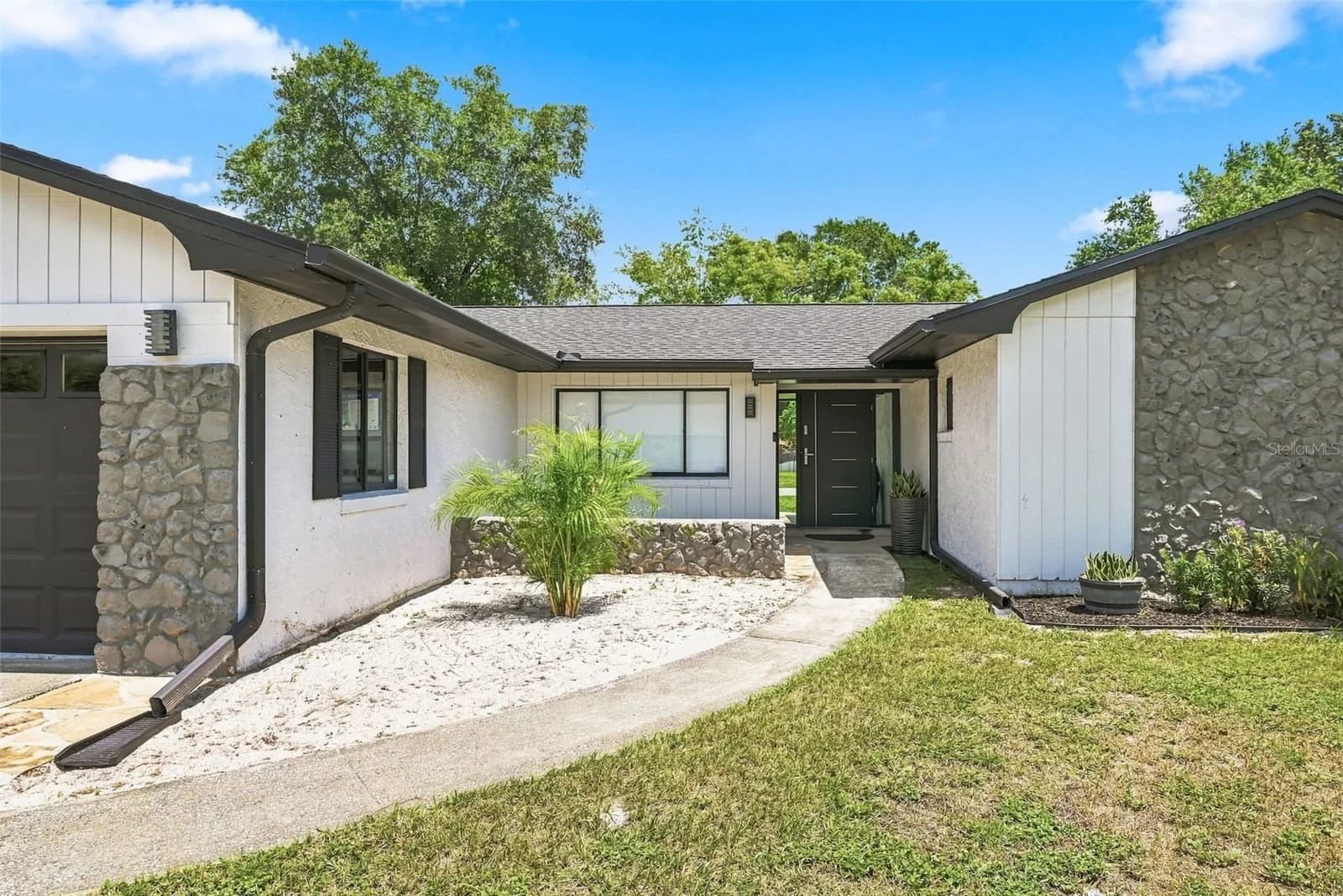 6349 MARLBERRY 3