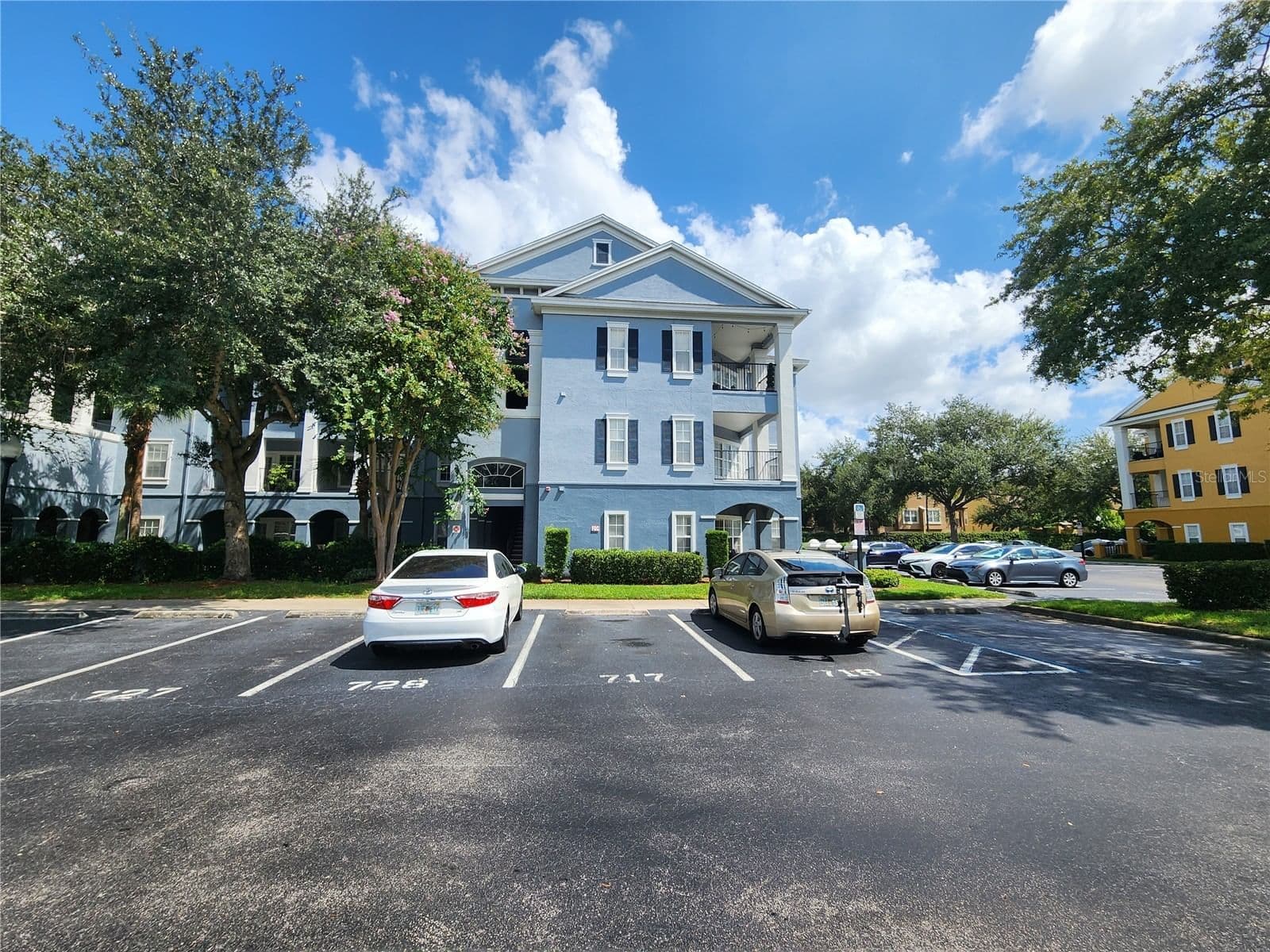 3621 CONROY 2
