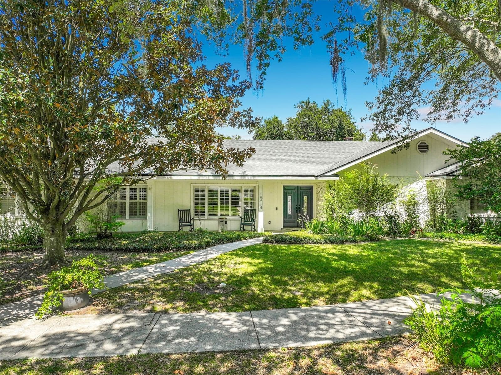 1319 BUCKWOOD 2
