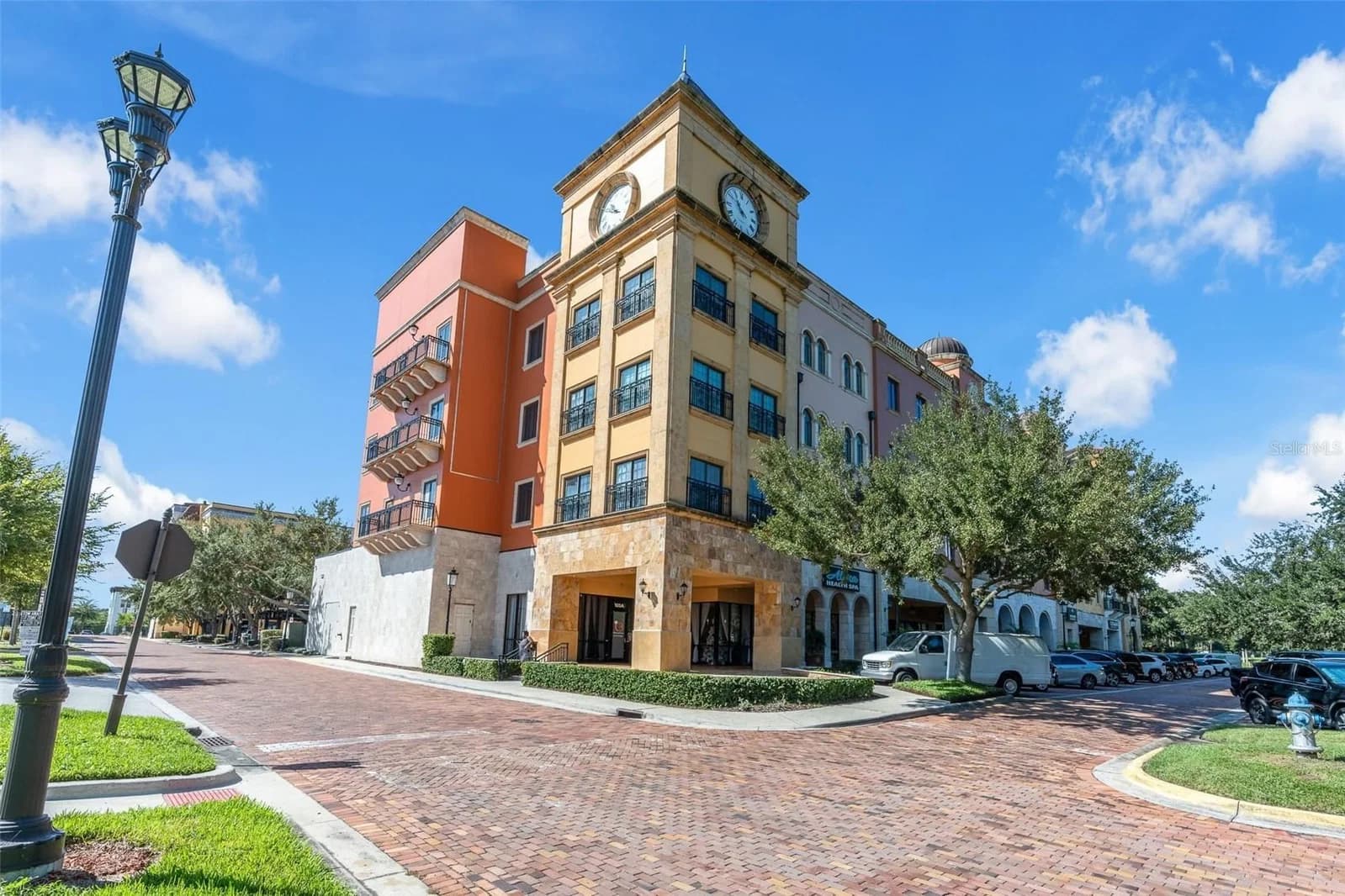 2295 HIAWASSEE, Orlando, FL 32835