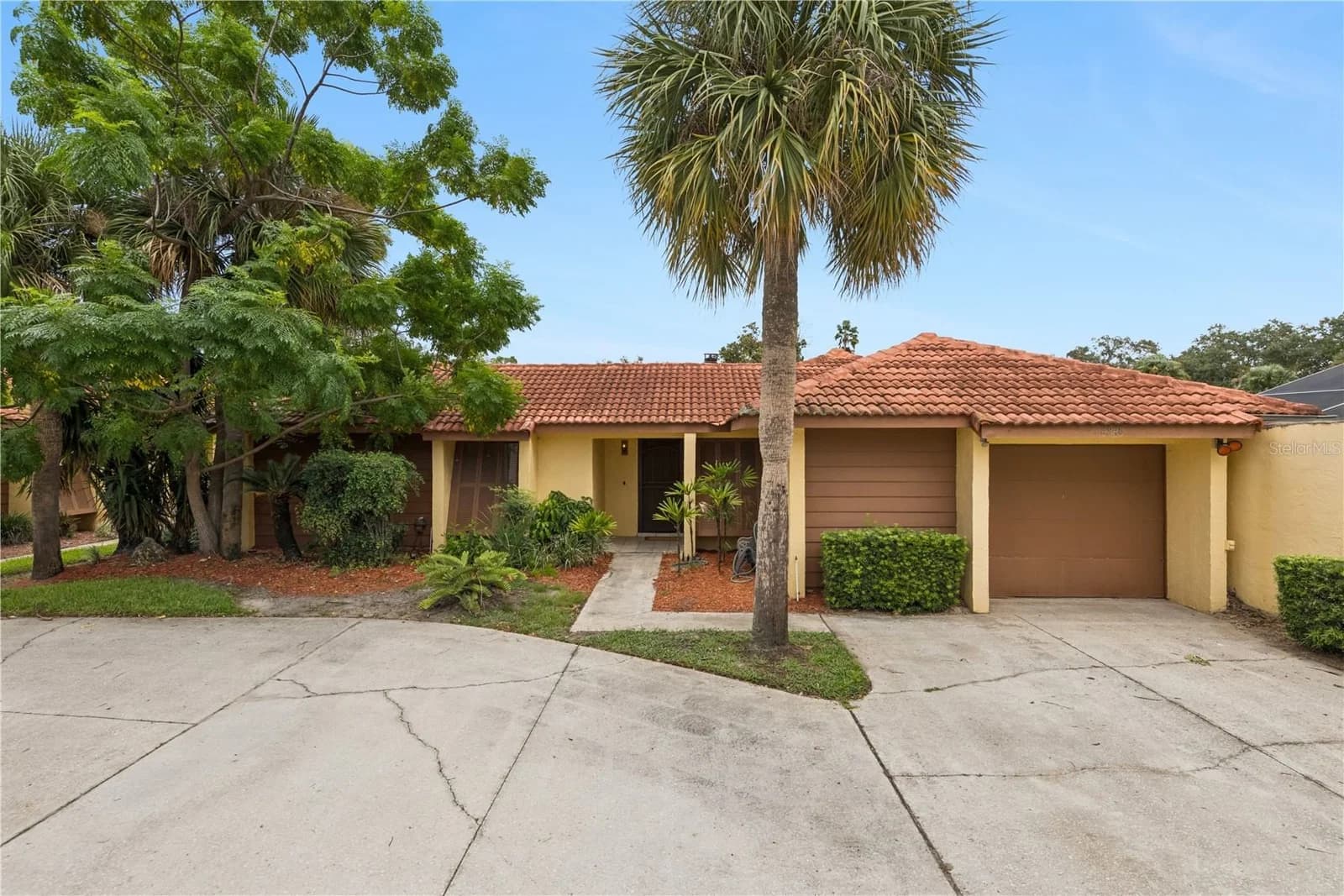 4948 FIJI, Orlando, FL 32808