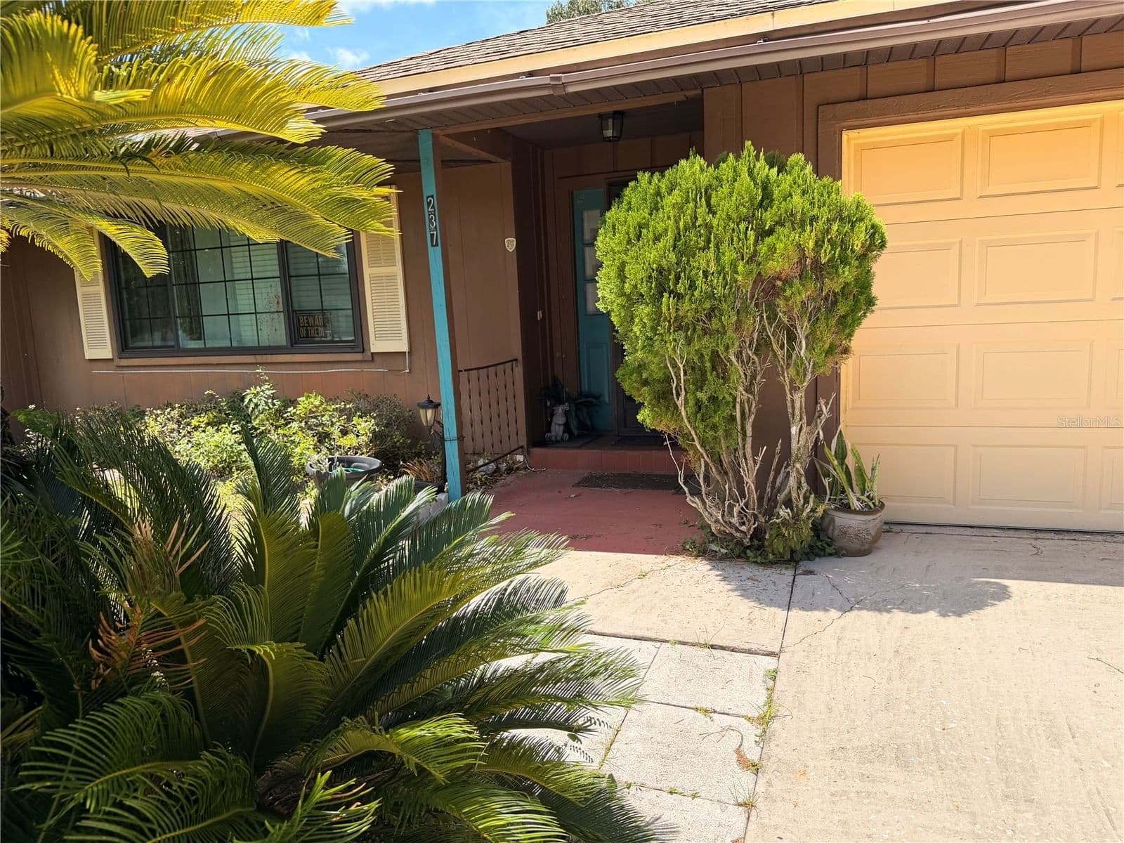 237 CRANBROOK 3