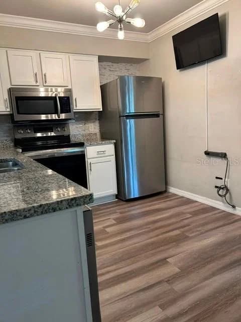 7432 GOLDEN GLENN 5