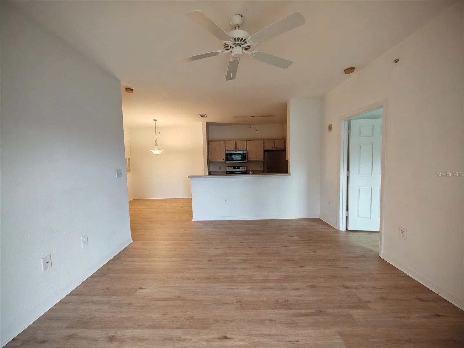 5471 VINELAND 2